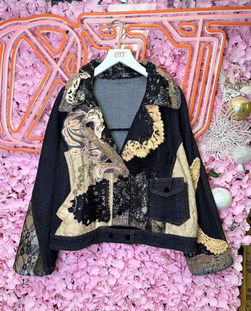 OTT unique•Japanese apricot hand hook embroidered lace velvet layer cut denim jacket - เสื้อสูท/เสื้อคลุมยาว - วัสดุอื่นๆ สีดำ