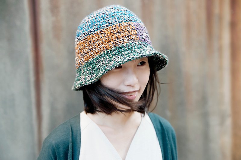 Knitted bell-shaped stitching woolen hat-Guzao Stationery Store - หมวก - ขนแกะ สีน้ำเงิน