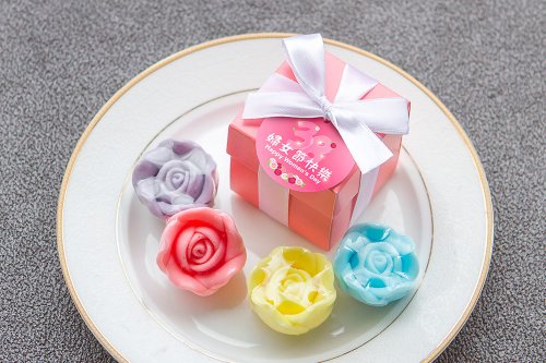 幸福朵朵 婚禮小物 花束禮物 三八婦女節禮物 活動贈品 Pink粉紅盒裝 玫瑰皂禮盒