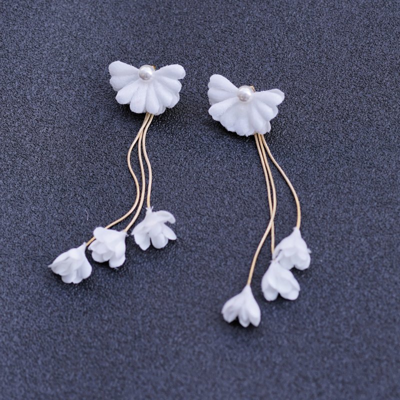 Wonder | White Flower Lightweight Dangle Earrings - Earrings & Clip-ons - Other Materials White