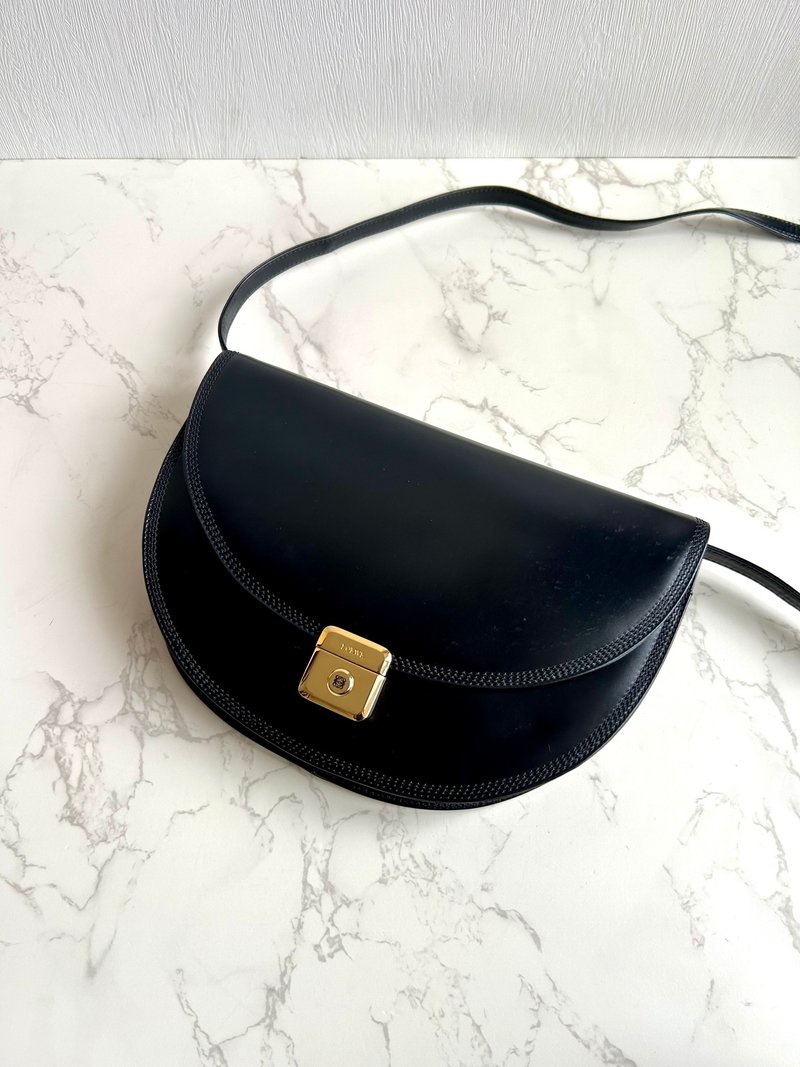 絕版古董包 Loewe黑金色半月側背包 斜背包 皮革包 單肩包 中古包 - 側背包/斜背包 - 真皮 黑色