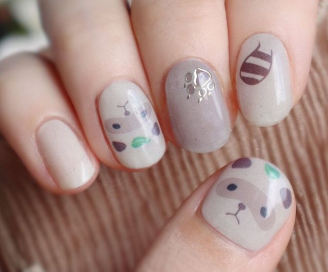 Lunacaca ジェルネイルシール】C01096 リトルアライグマ 簡単に