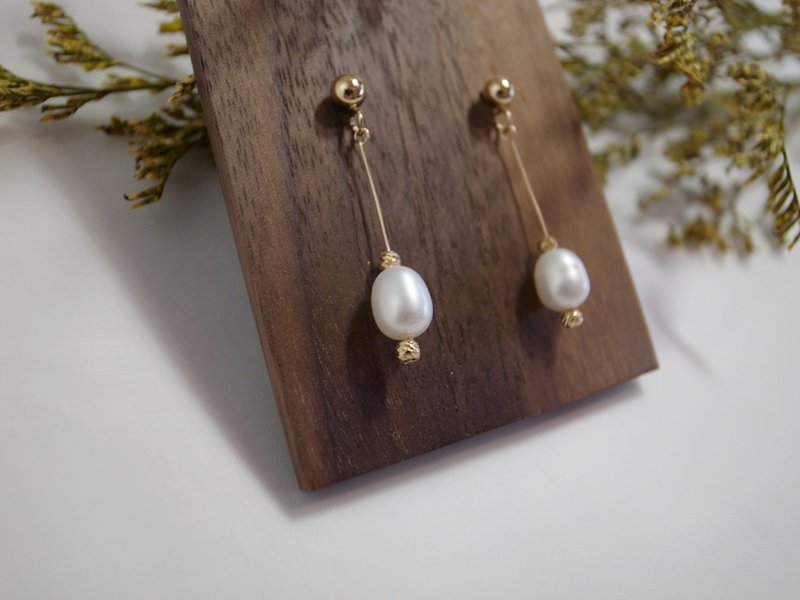 [Earrings] 14K gold-filled pearl earrings clip-on earrings Valentine's Day gift - Earrings & Clip-ons - Pearl White