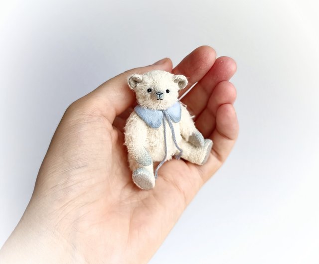 Vintage miniature teddy bears hotsell