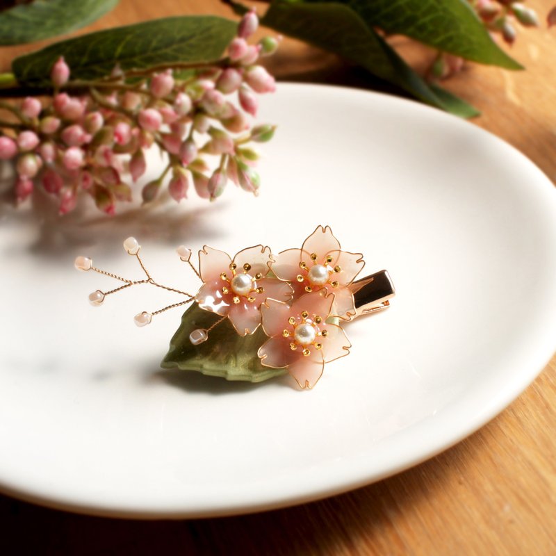 [Mountain Cherry Blossom] Hairpin Resin Clay Cherry Blossom Hairpin Plant Crystal Flower - Hair Accessories - Resin Pink
