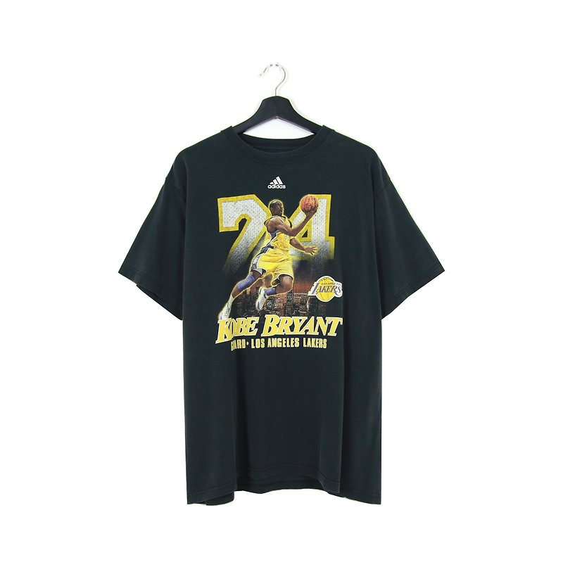 Back to Green:: KOBE BRYANT //男女皆可穿// vintage t-shirt (T-13) - T 恤 - 棉．麻 