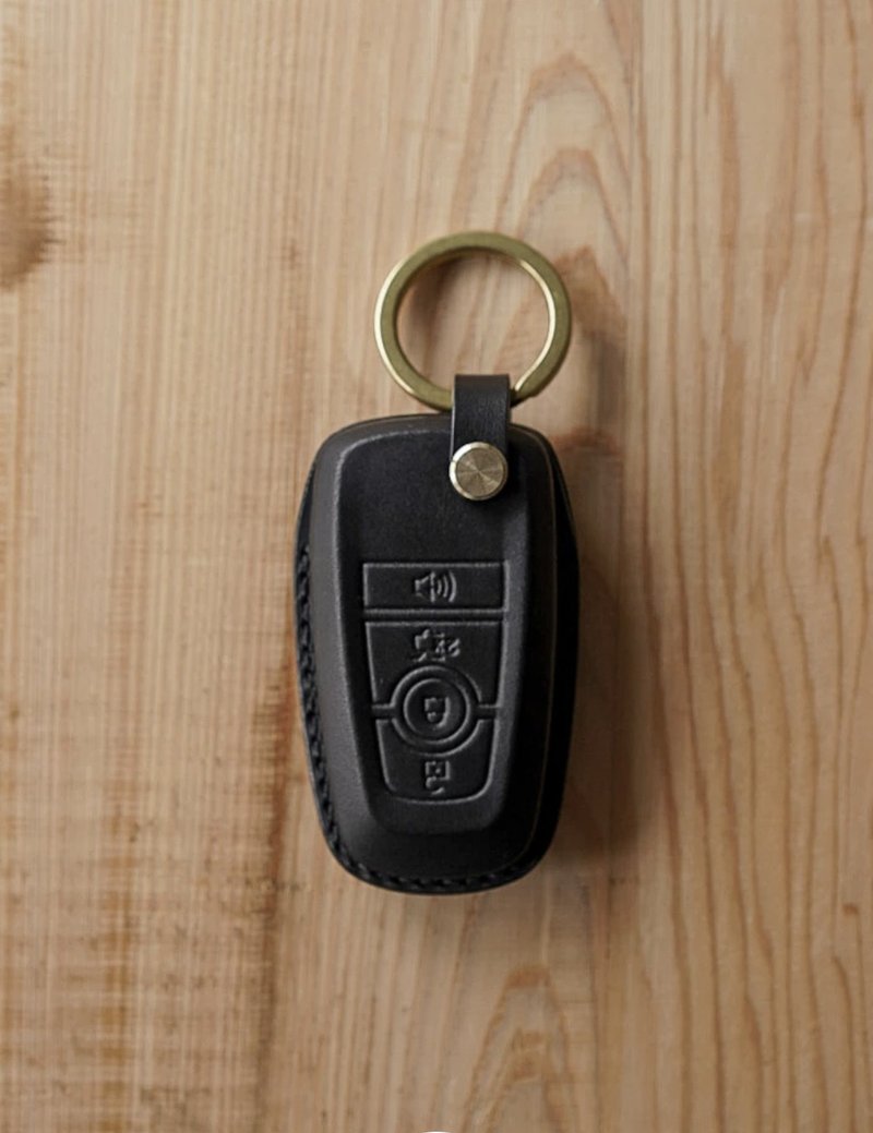Huangs艸一田人customized handmade genuine leather key bag FORD key bag - Keychains - Genuine Leather Black