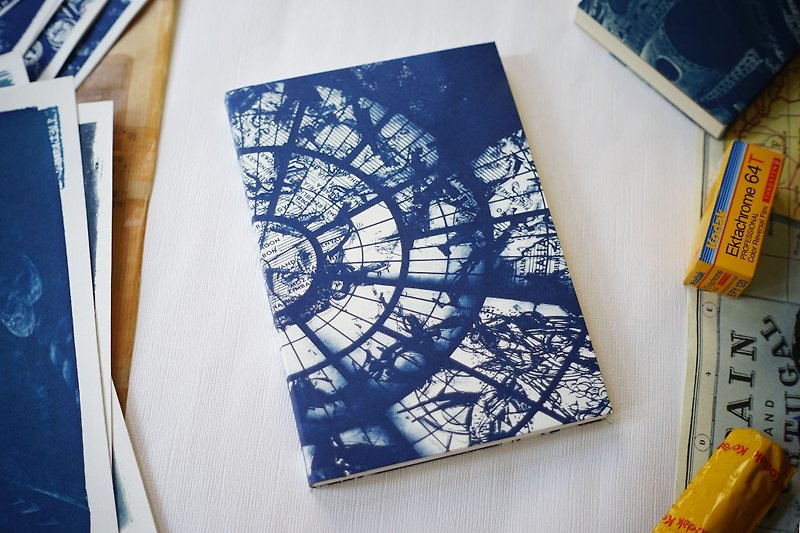 手工藍曬筆記本 - A5大尺寸 - 世界天頂 - 筆記本/手帳 - 紙 藍色