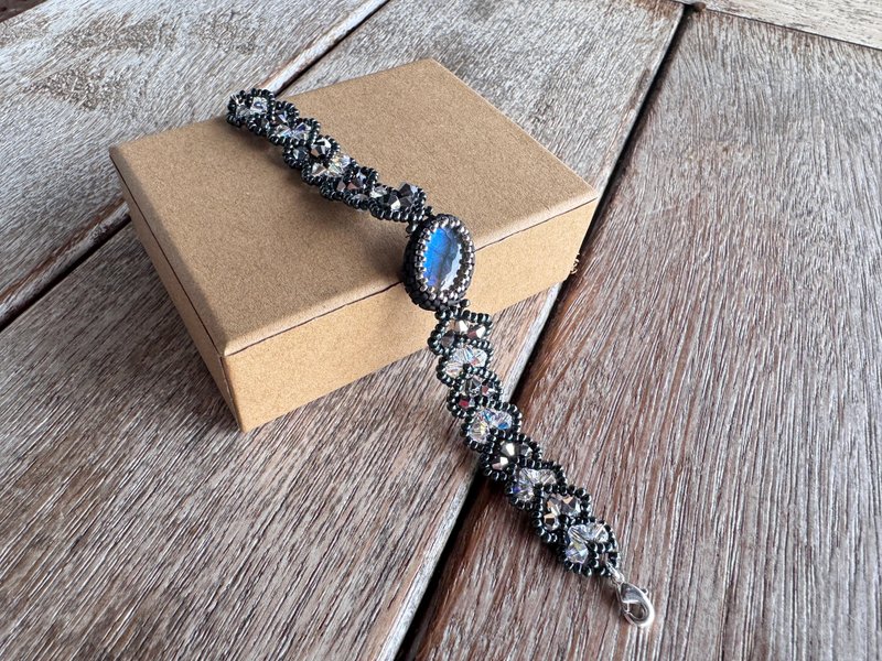 20260140 Labradorite Beaded Bracelet - สร้อยข้อมือ - เครื่องประดับพลอย สีน้ำเงิน