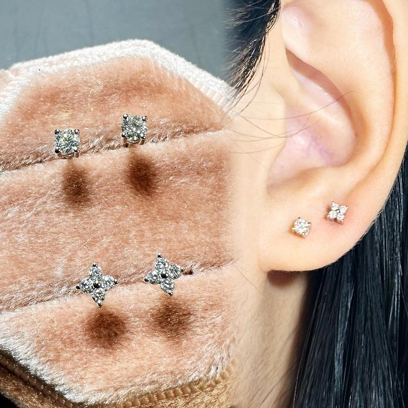 18K white gold natural diamond earrings - Earrings & Clip-ons - Gemstone White