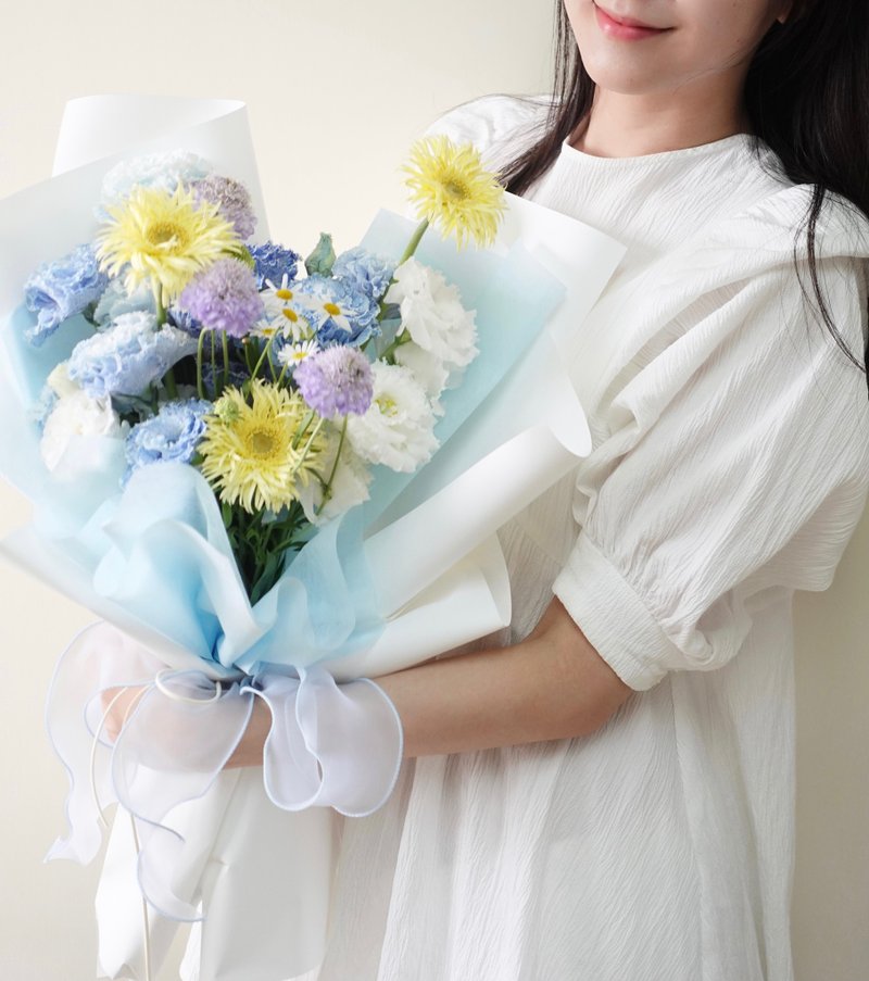 桔梗花束 2023七夕 情人節花束 韓式花束  生日花束 女友禮物 - 盆栽/植栽 - 植物．花 藍色