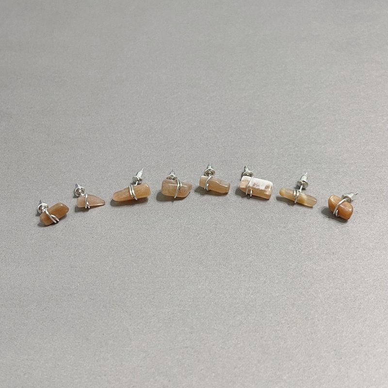 ll Small Ore ll Natural Stone Silver Earrings - Stone/ Single - Pinkoi Limited - Earrings & Clip-ons - Semi-Precious Stones Orange