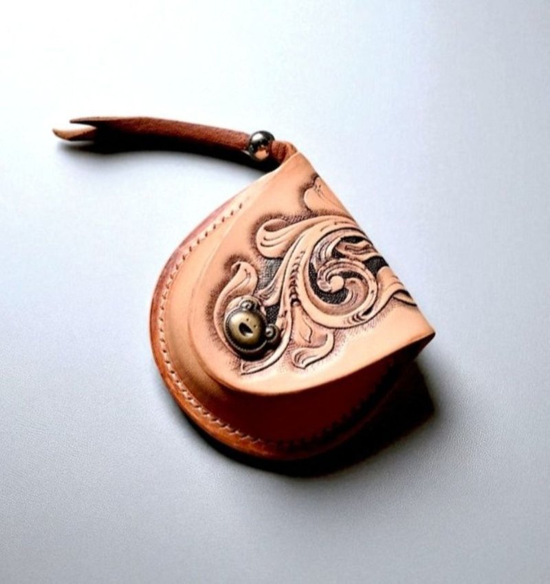 Hand-Carved Genuine Leather Coin Pouch | Artisan Tooled Mini Wallet - 零錢包/小錢包 - 真皮 咖啡色