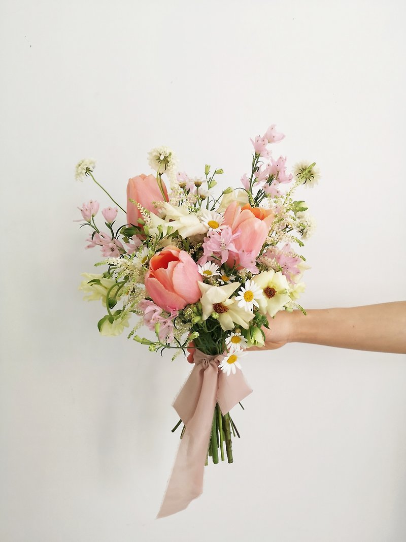 【Korean Small Flower Bouquet】• Korean European/American/Bridal Bouquet/Flower Bouquet/Wedding Bouquet - Dried Flowers & Bouquets - Plants & Flowers Multicolor