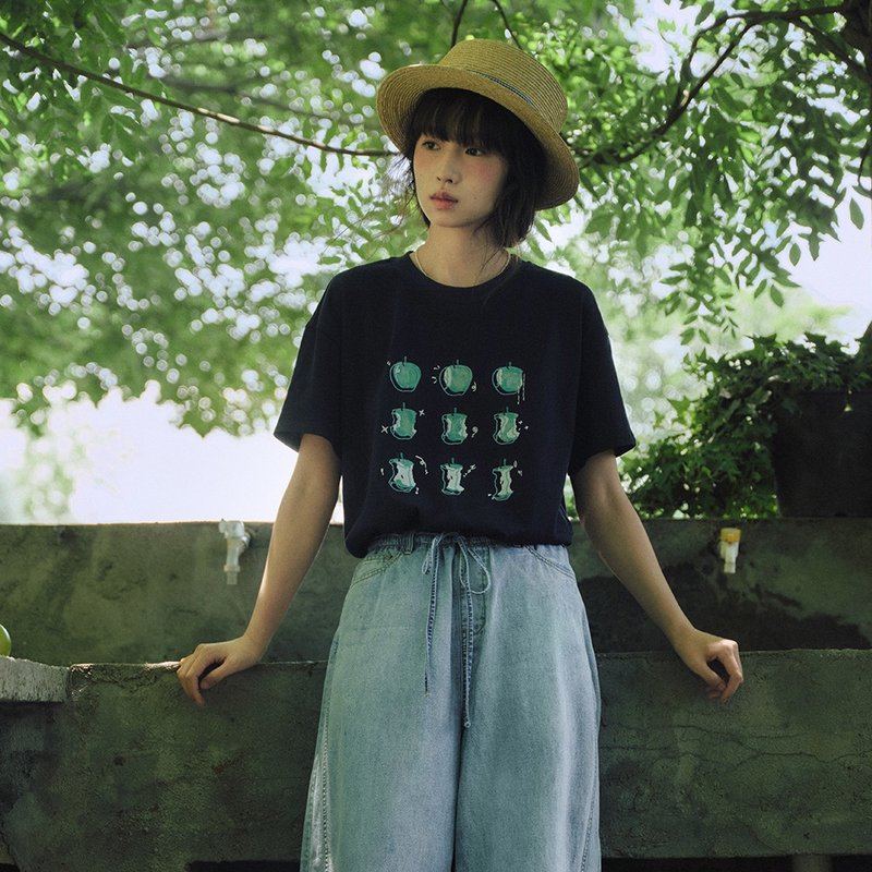 蘋果繡花印花T恤|T恤|夏款|Sora-1833 - 女 T 恤 - 棉．麻 