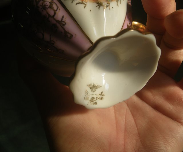 昔】日本製の初期のクラシカルな絶妙なティーセット（カップとプレート
