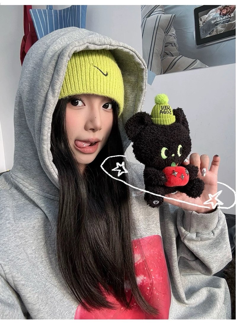 SEEUSODA原創聯名潮流公仔掛件節日禮物蘋果玩偶小熊掛件 - 公仔/玩偶 - 聚酯纖維 黑色