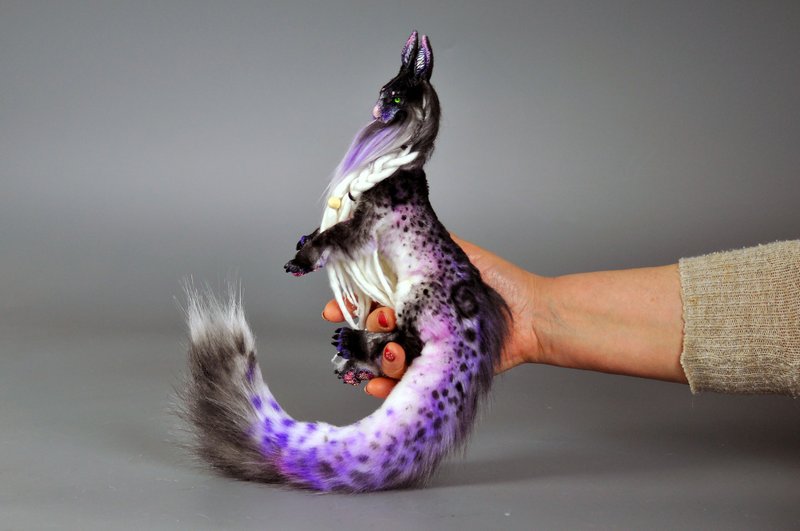 Poseable art doll fantasy dragoncat creature, dreads and green eye - 公仔/玩偶 - 其他材質 紫色