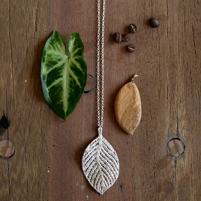 Lace leaves-long sweater chain - Necklaces - Other Metals Silver