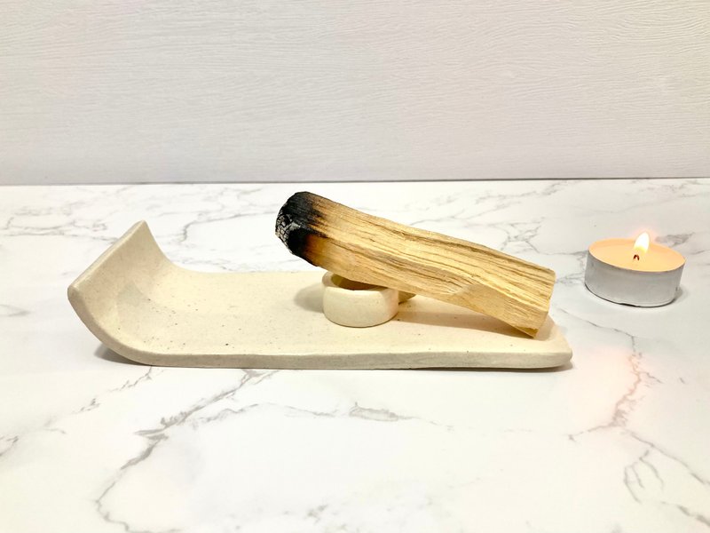 Minimalist Matt White Palo Santo Holder - ของวางตกแต่ง - ดินเผา ขาว