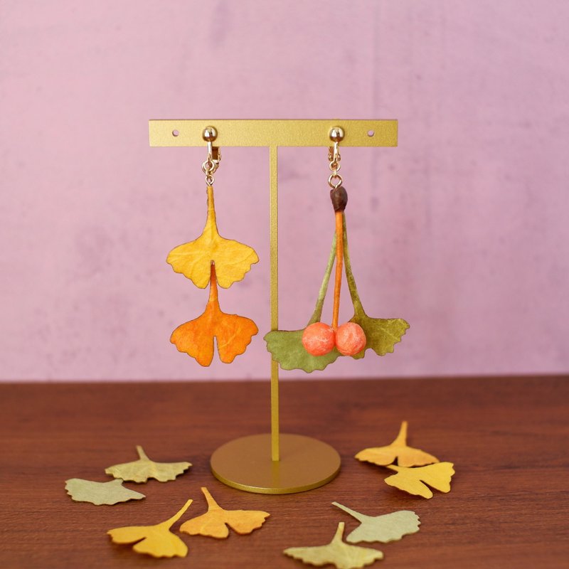 Washi Plant Ginkgo/Ginkgo Clip-On Washi Accessories - Earrings & Clip-ons - Paper Yellow