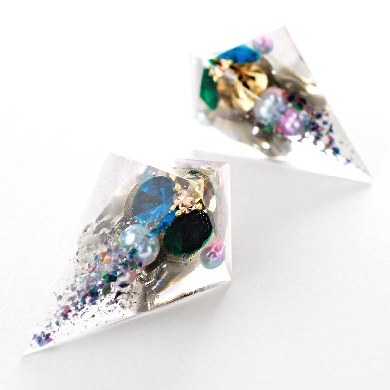 Sharp pyramid earrings (Skyscraper) - Earrings & Clip-ons - Other Materials Multicolor