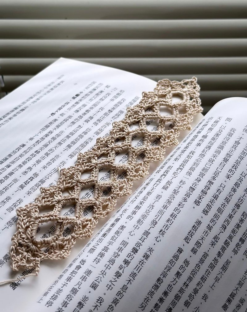 Pear design single product handmade crochet lace retro bookmark unique beauty - ที่คั่นหนังสือ - ผ้าฝ้าย/ผ้าลินิน 