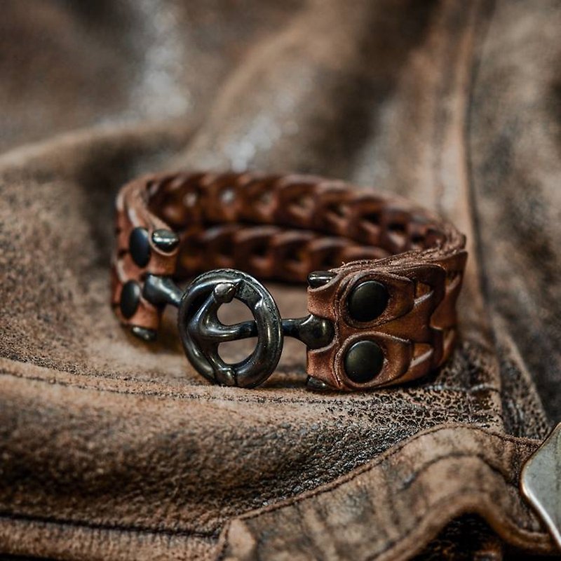 HEYOU Handmade –Leather Chain Bracelet 鎖甲皮革手環 - 手鍊/手鐲 - 真皮 咖啡色