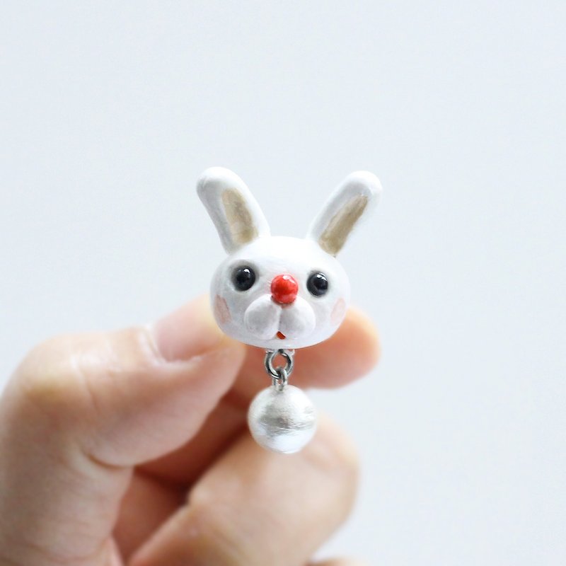 Rabbit stud earrings / clip on earrings I Lena & animal friends - Earrings & Clip-ons - Pottery White