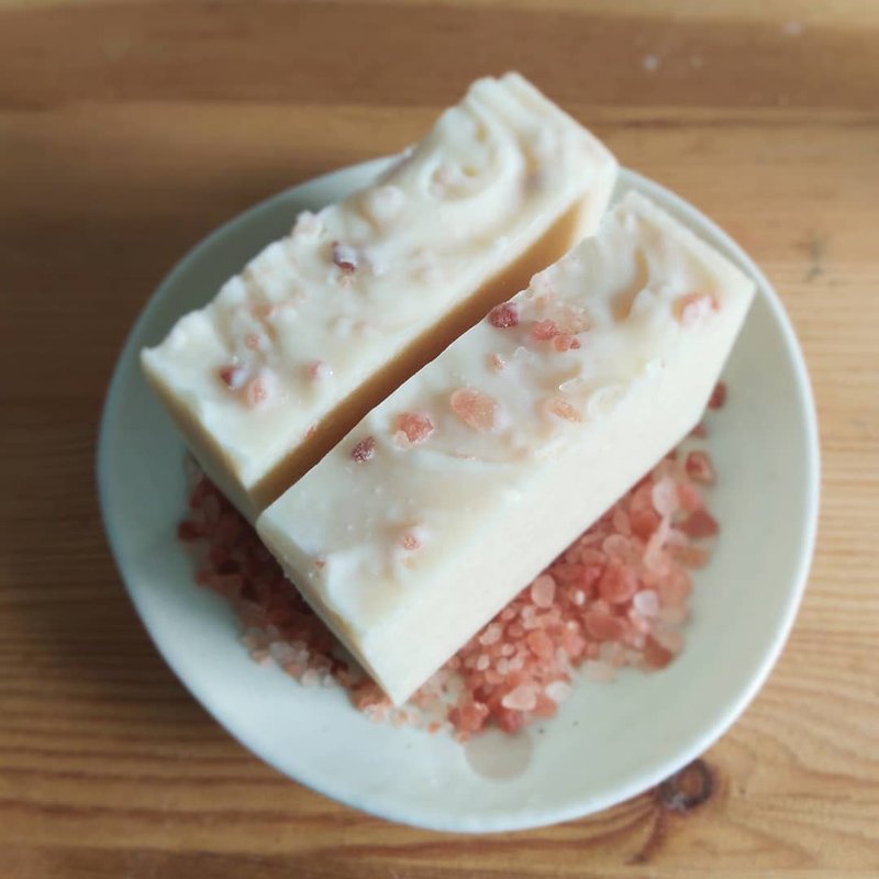 Himalayan Salt Soap - Soap - Essential Oils Pink