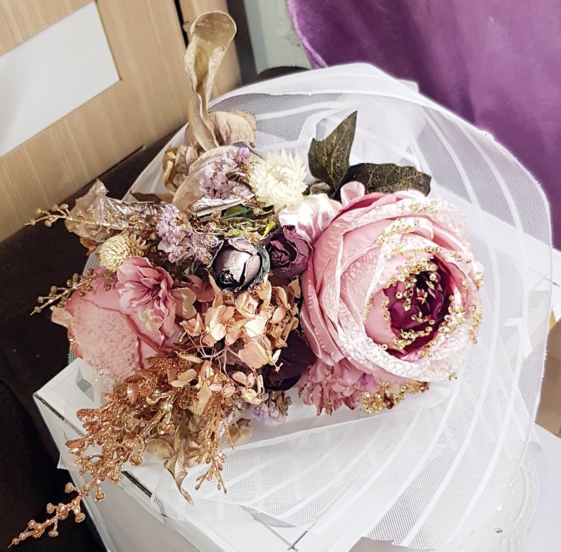 Pink Rose Bouquet - Valentine's Day Gift - Graduation Gift - Birthday Gift - Opening Ceremony - ของวางตกแต่ง - พืช/ดอกไม้ 