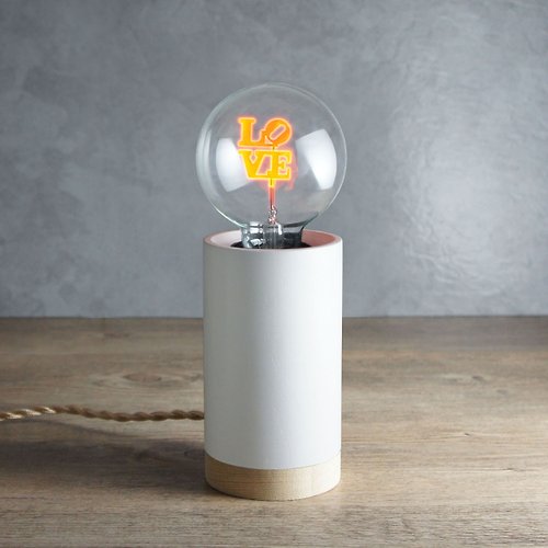 DarkSteve 「演活生命」 圓柱形木制小夜燈 - 含 1 個 Love (愛) 燈泡 Edison-Style 愛迪生燈泡