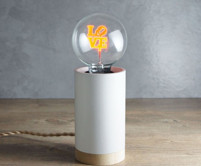 DarkSteve - シリンダー式木製ランプ - Love 愛電球1個含め / ユニーク