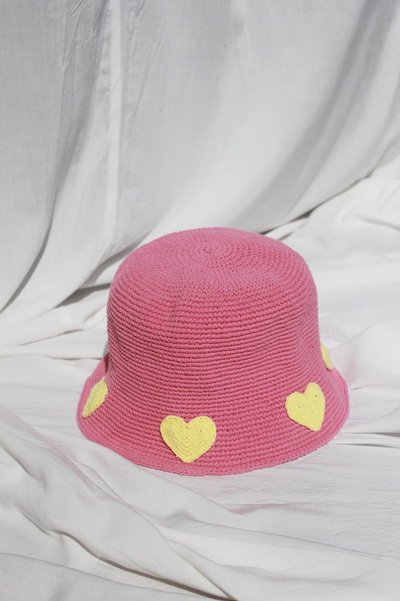Bucket Hat ,Heart Around ,Pink ,Valentine ,Love ,Gift ,Crochet ,Handmade - 帽子 - 棉．麻 粉紅色