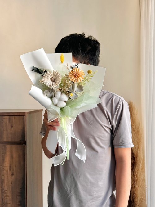 A-Kun x 上班族小隻女的手作乾燥花 小宇宙 乾燥花束 畢業花束 多色可選