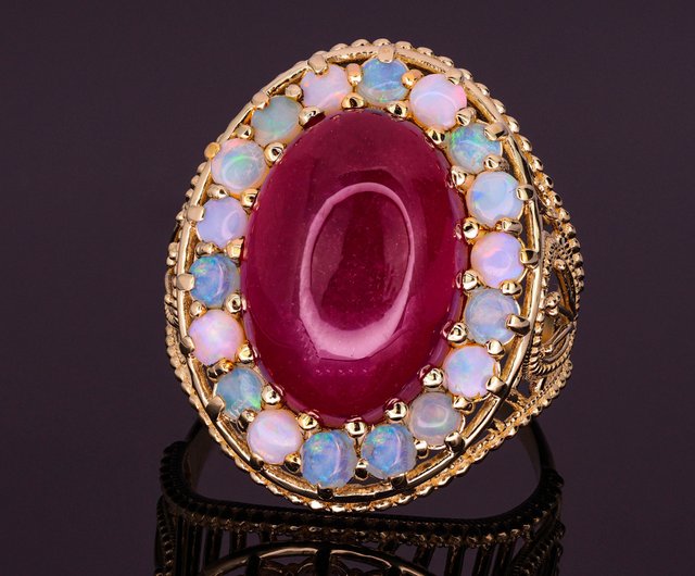 ルビーとオパールの巨大な金の指輪 - ショップ Daizy Jewellery