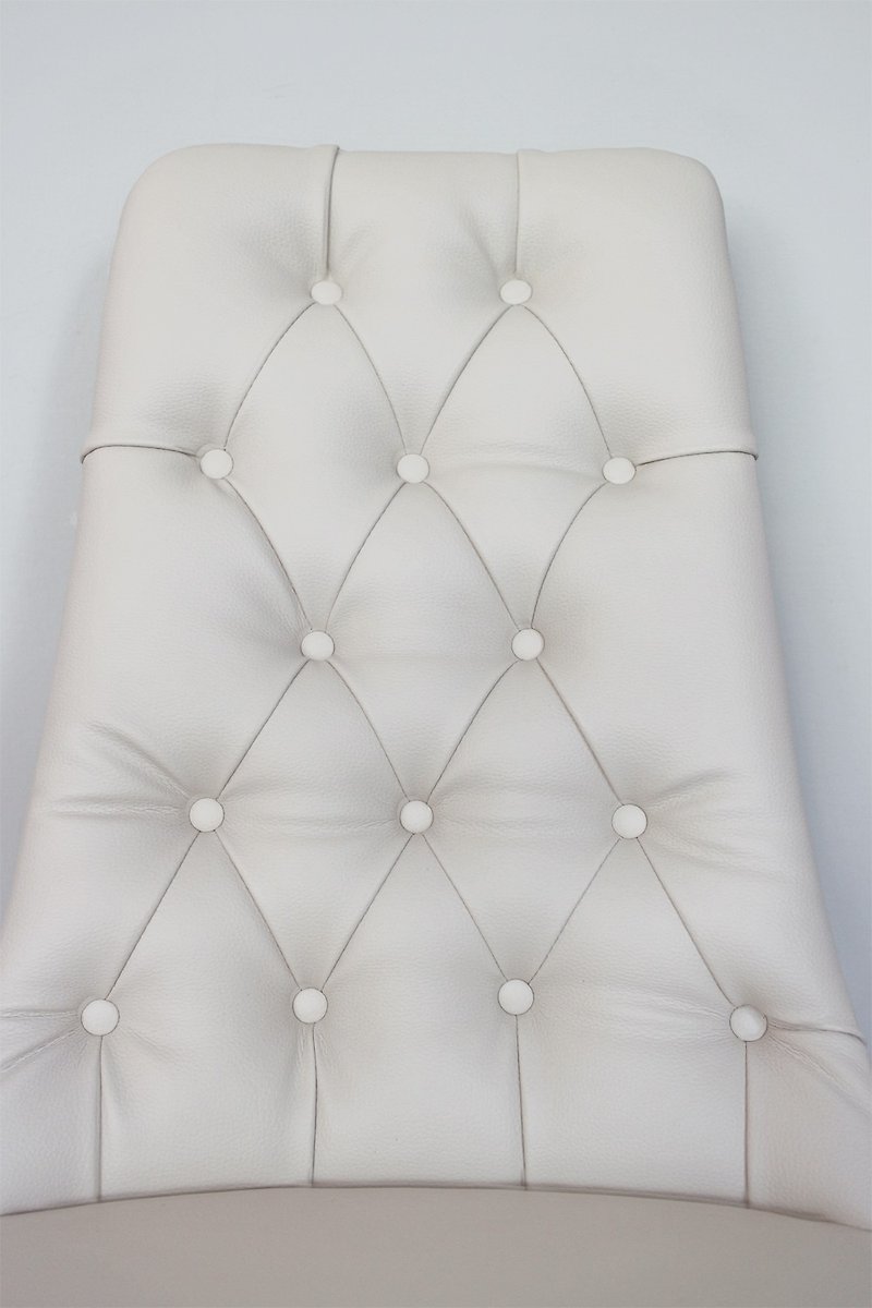 現貨 9098-5 奶白色法式拉扣皮革餐椅 會客椅 透氣皮 - 椅子/沙發 - 人造皮革 白色