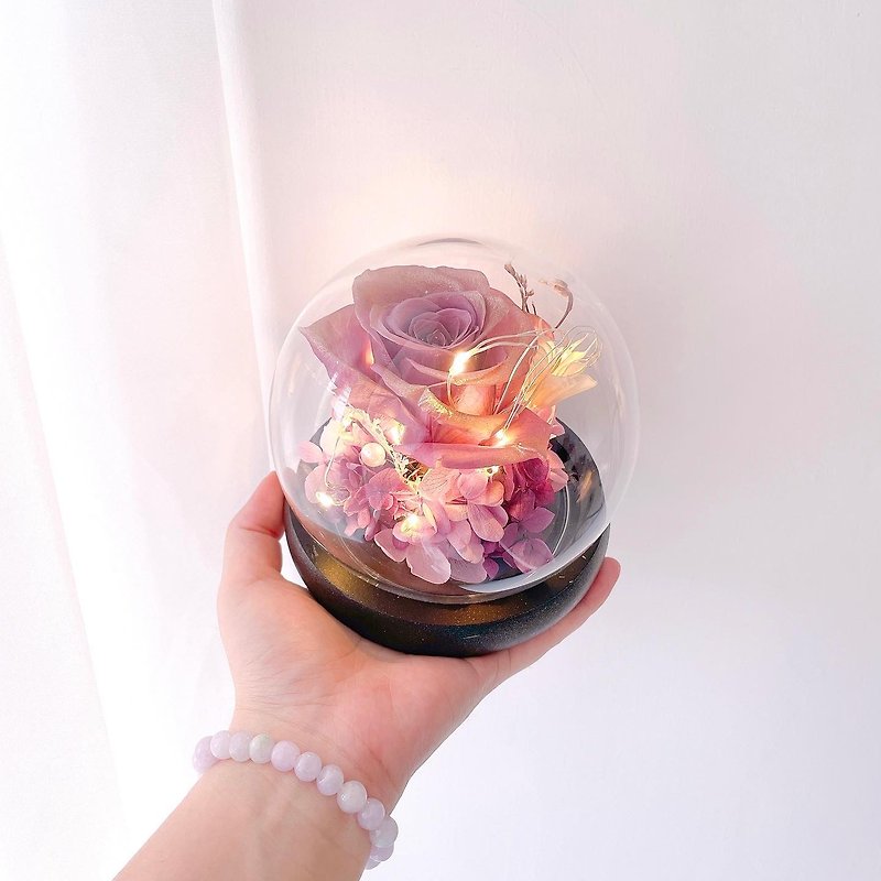 Kiitosflorist 12cm Eternal Preserved Flower Glass Ball Gift - Dried Flowers & Bouquets - Glass 