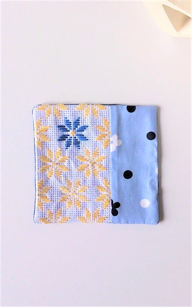 Kogin Embroidery Coaster (Japanese style) - Coasters - Thread Blue