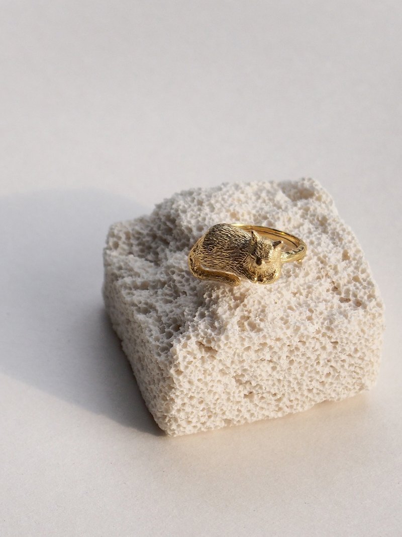 Dreaming Cat Ring, 925 Sterling Silver, Cat Ring, Cat Silver Ring, Stacking Ring - 戒指 - 其他材質 金色