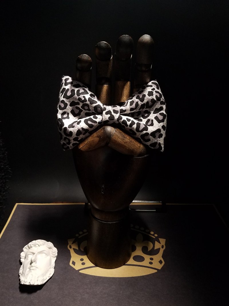 Grey leopard tie - Bow Ties & Ascots - Cotton & Hemp Gray