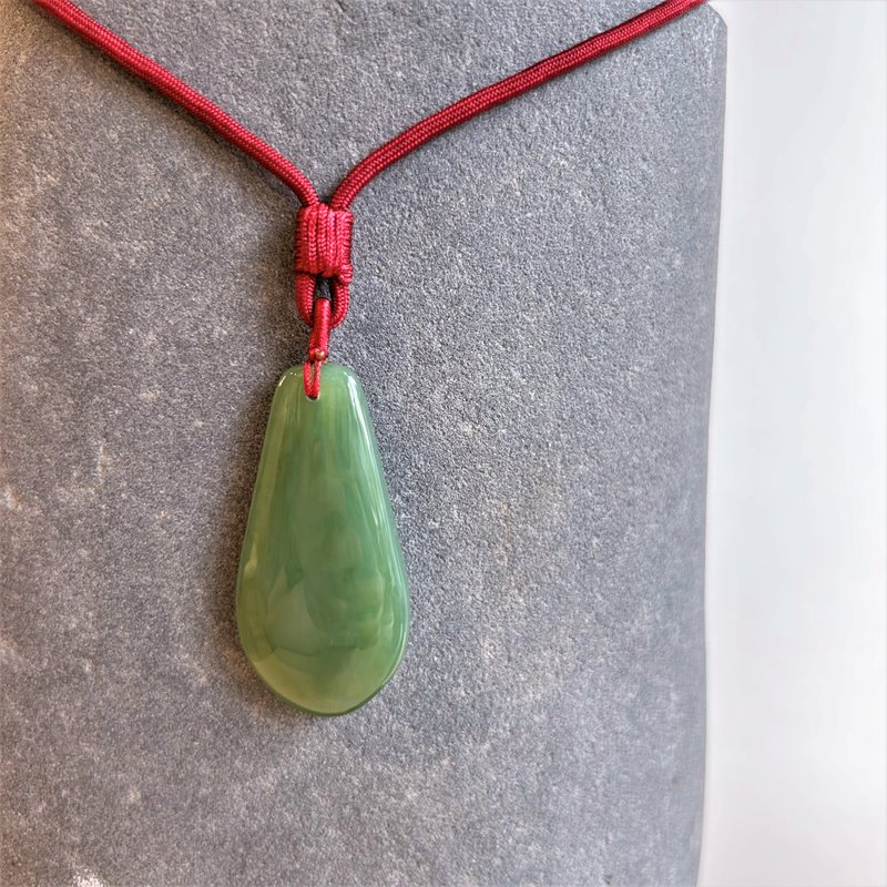 Jade necklace - Taiwan design and making - สร้อยคอ - หยก สีเขียว