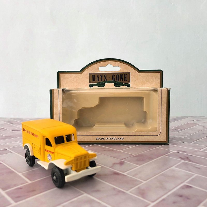 英國古董經典金屬小汽車系列 B款 含原裝盒 - 擺飾/家飾品 - 其他金屬 