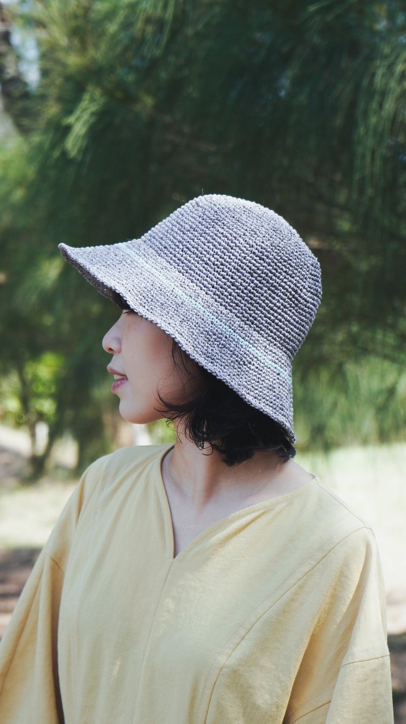 P+ Cloche sunhat - Blueberry Night - หมวก - ผ้าฝ้าย/ผ้าลินิน สีม่วง