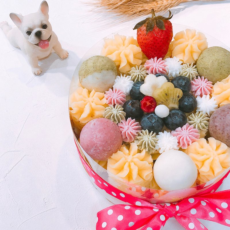 6-inch birthday cake for dogs and cats. Pet cake. Dog birthday cake - อาหารแห้งและอาหารกระป๋อง - อาหารสด 