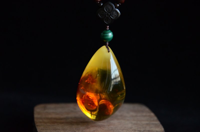 [only] Amber natural organic gemstone ore amber gemstone necklace - Necklaces - Gemstone Yellow