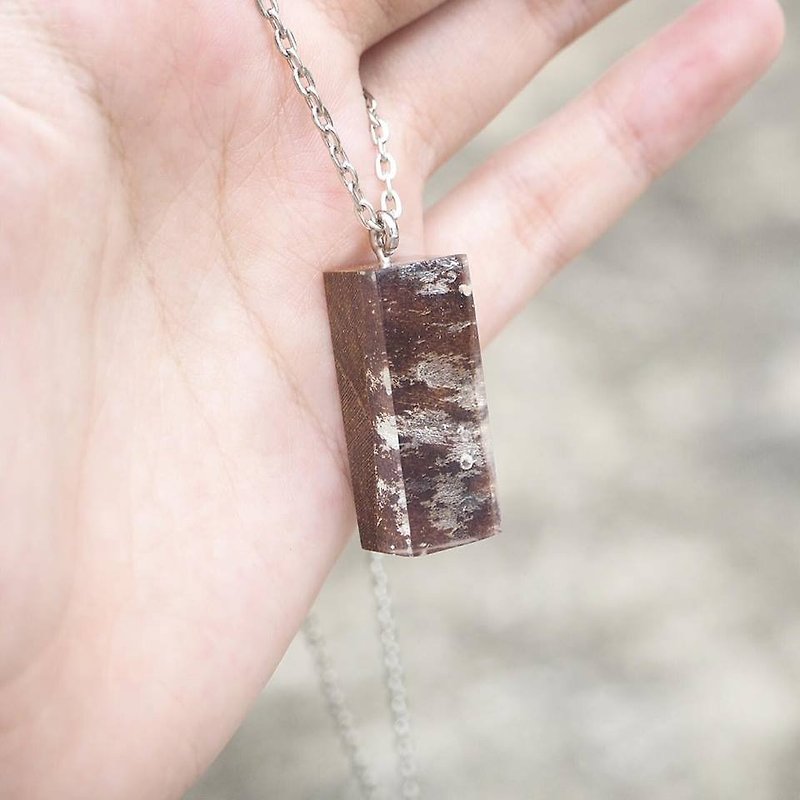 (Now in stock) Nymph's necklace - Necklaces - Wood Brown