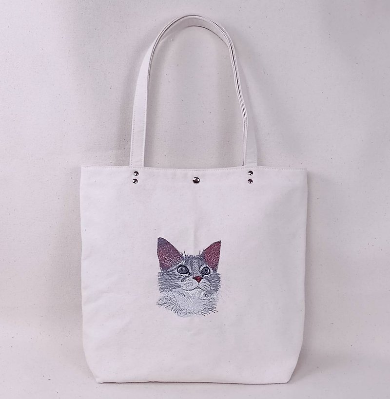 Cat embroidery tote bag tutoring bag canvas bag shopping bag - Handbags & Totes - Cotton & Hemp 