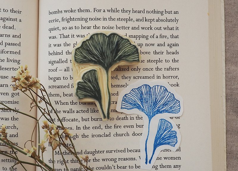Leaf 01 / Autumn Ginkgo - Stamps & Stamp Pads - Rubber 