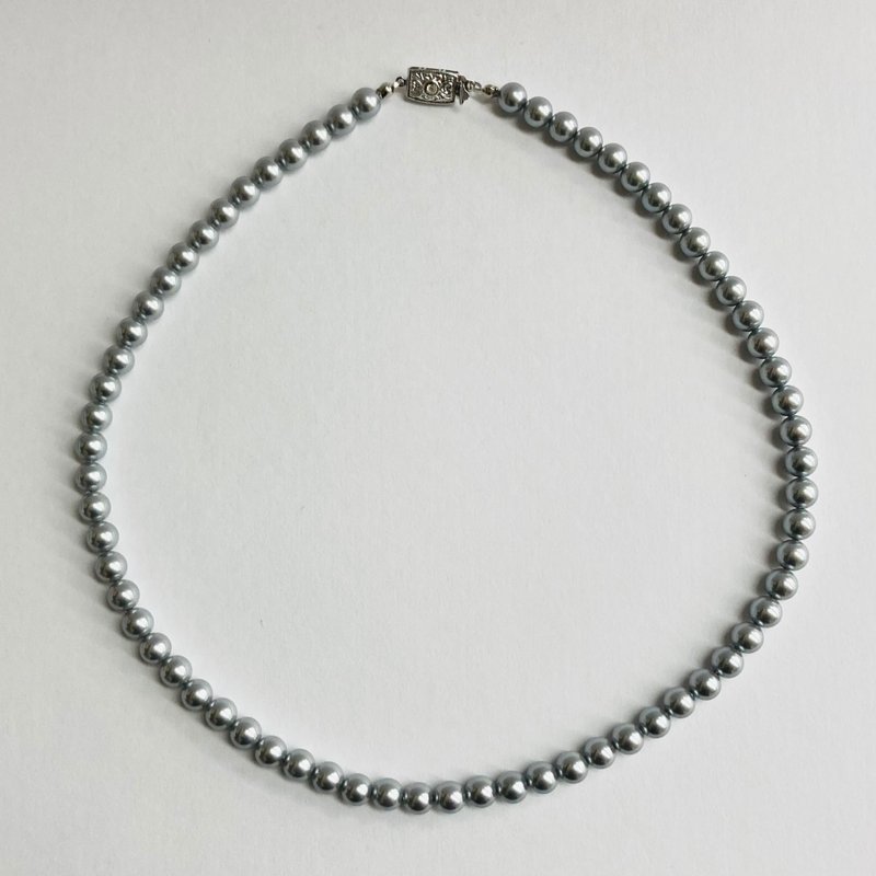 Shell polished pearl medium necklace/approx. 7mm approx. 50cm/polished gray/made in Japan - สร้อยคอ - เปลือกหอย สีเงิน